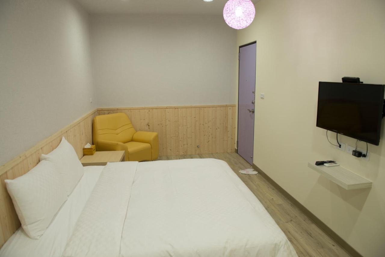 Apartmán Didi House無人化自助入住#附車位有限須預約 Tchaj-nan Exteriér fotografie