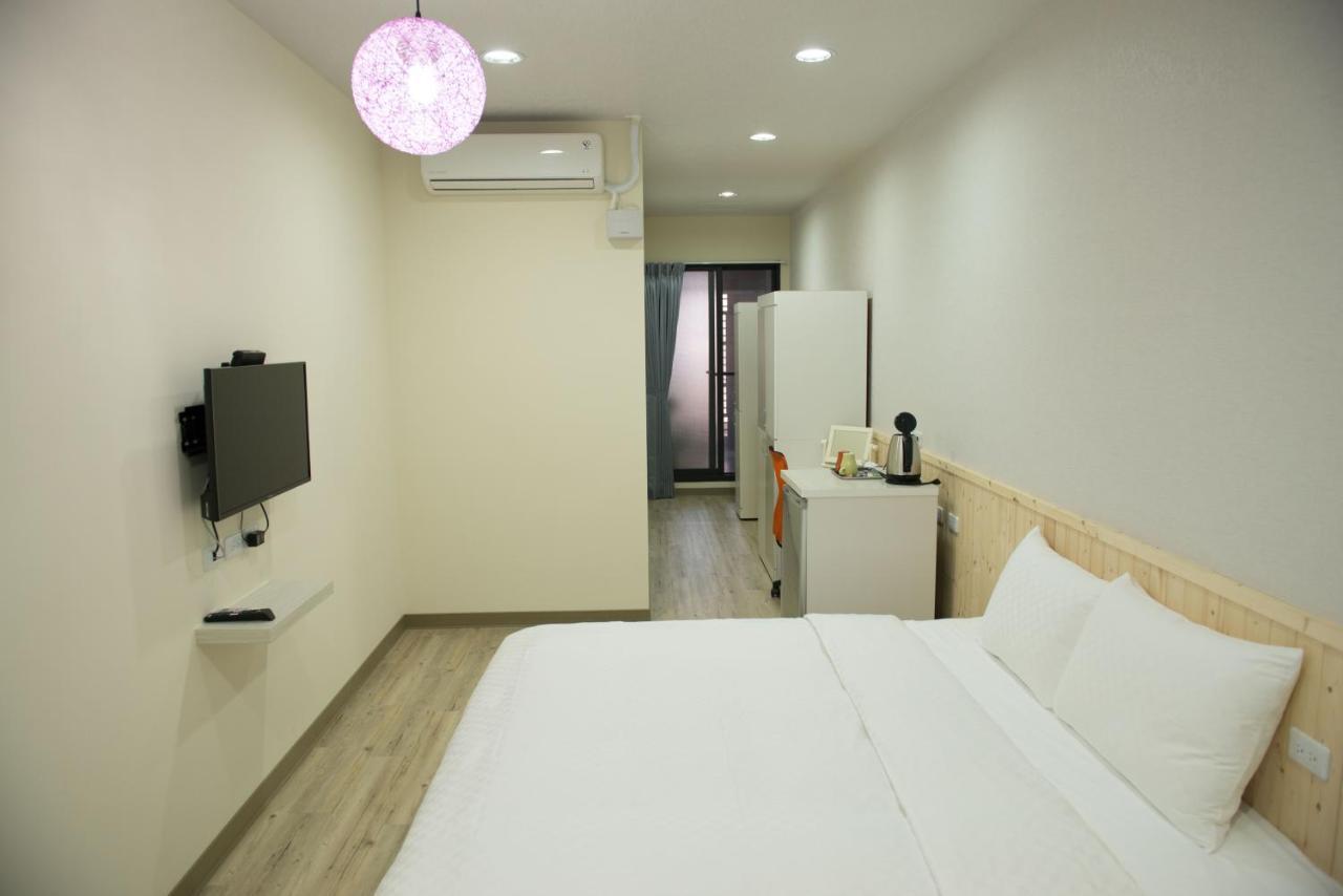 Apartmán Didi House無人化自助入住#附車位有限須預約 Tchaj-nan Exteriér fotografie