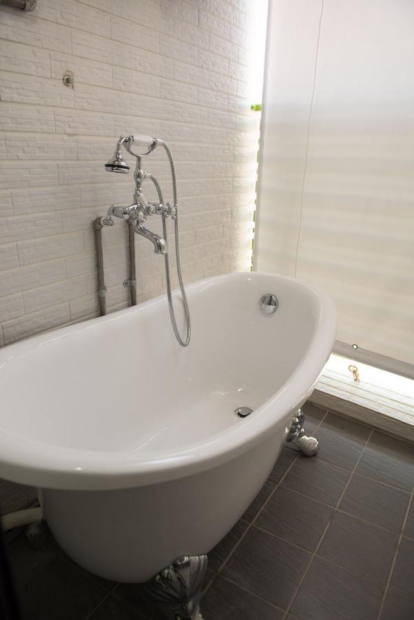 Apartmán Didi House無人化自助入住#附車位有限須預約 Tchaj-nan Exteriér fotografie