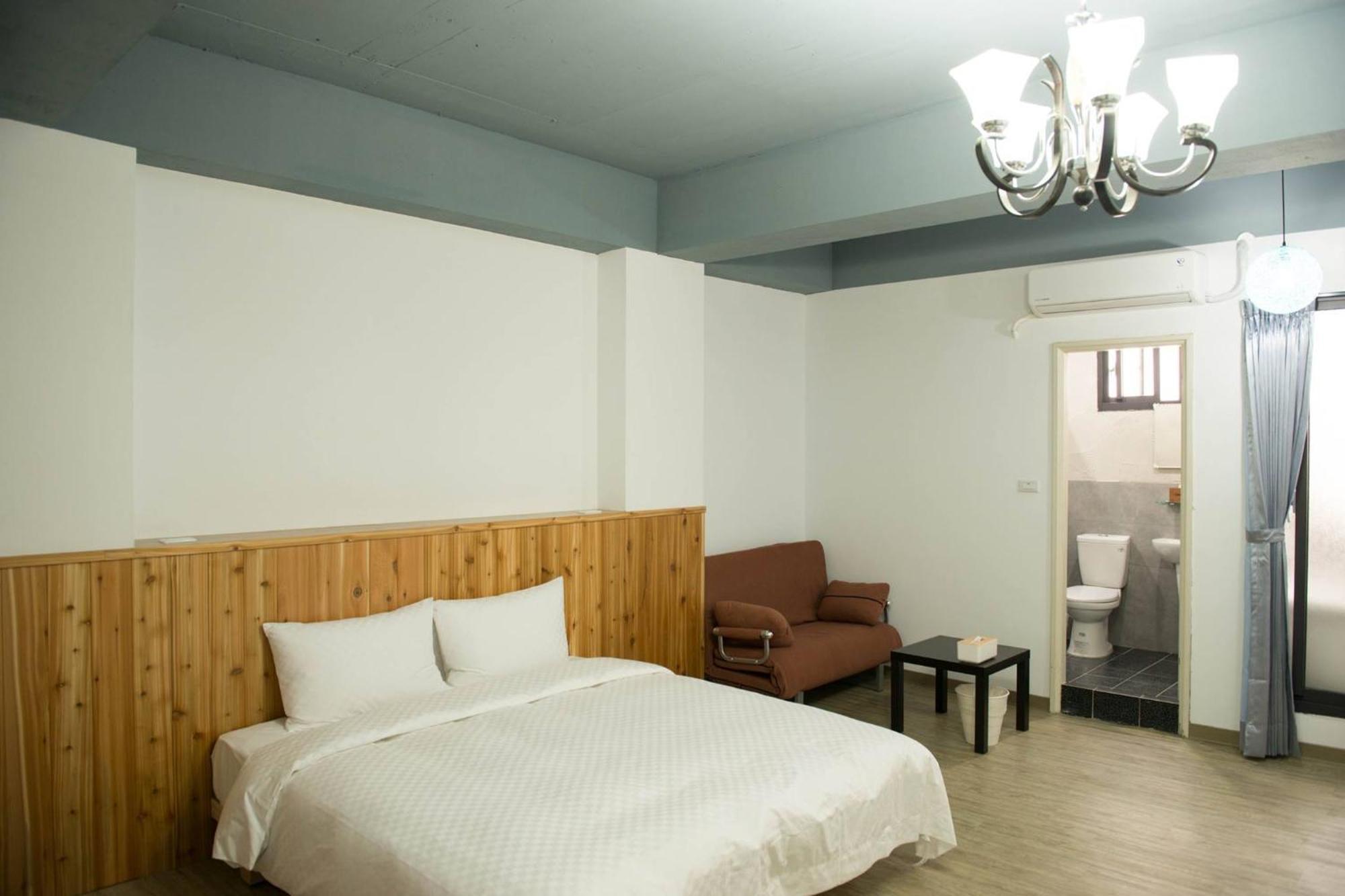 Apartmán Didi House無人化自助入住#附車位有限須預約 Tchaj-nan Exteriér fotografie