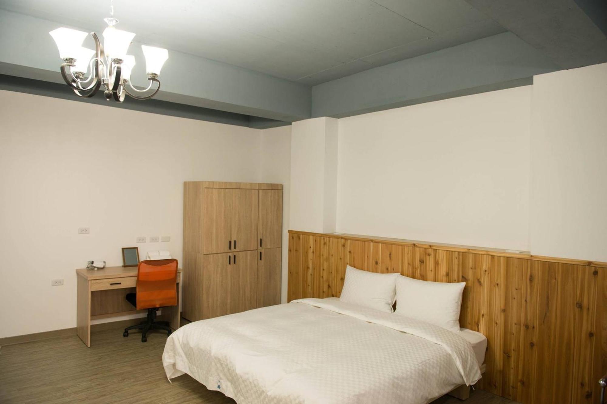 Apartmán Didi House無人化自助入住#附車位有限須預約 Tchaj-nan Exteriér fotografie
